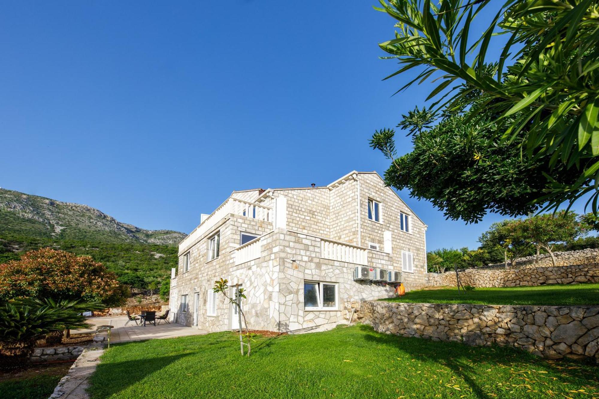 Apartments Mi&Ni Cavtat Exterior photo